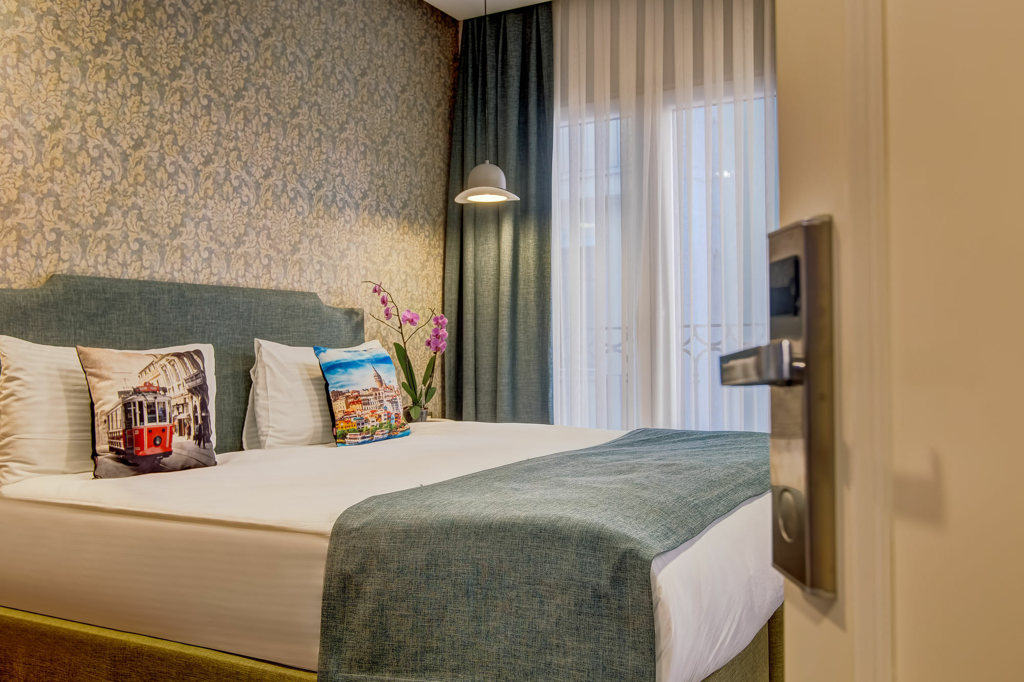 איסטמבול Sometimes Hotel Taksim מראה חיצוני תמונה
